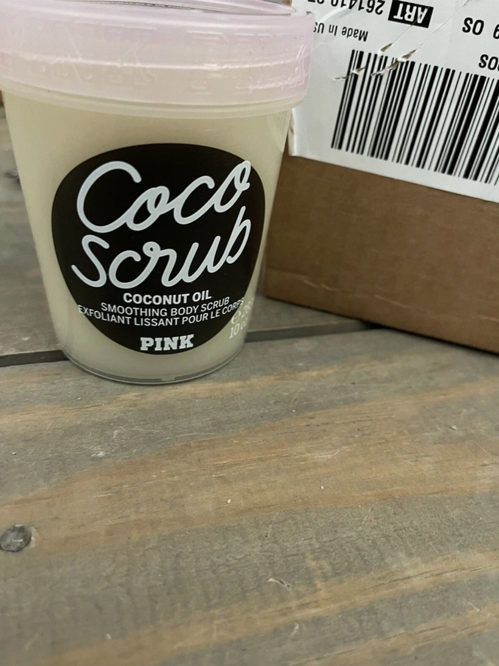 PINK Victoria's Secret Coconut Oil Exfoliating Sugar Scrub - Light Pink